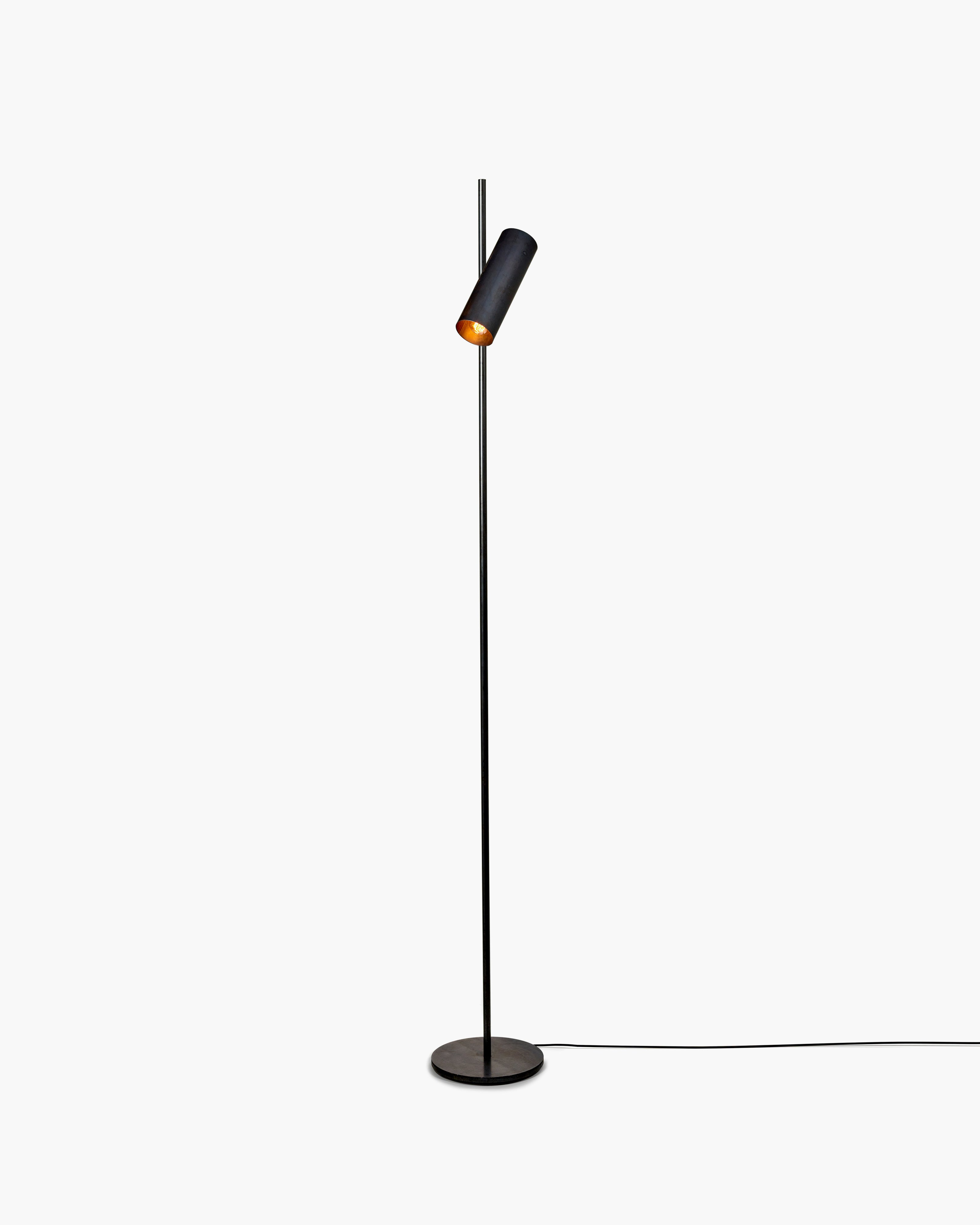 Sera ページ Floor lamp nr.16 bluesteel Sofisticato – SERAX