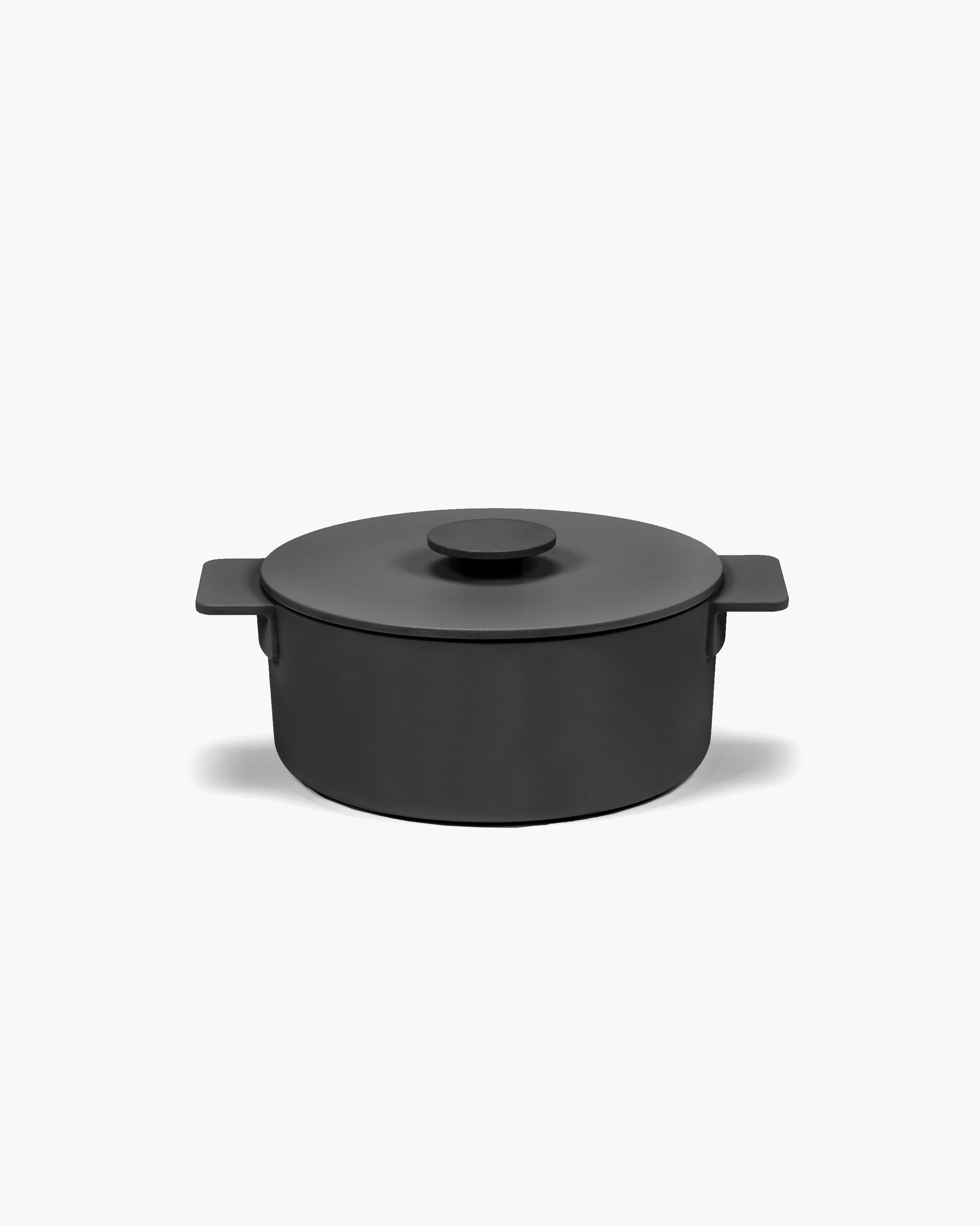Cooking pot S cast iron black Surface – SERAX