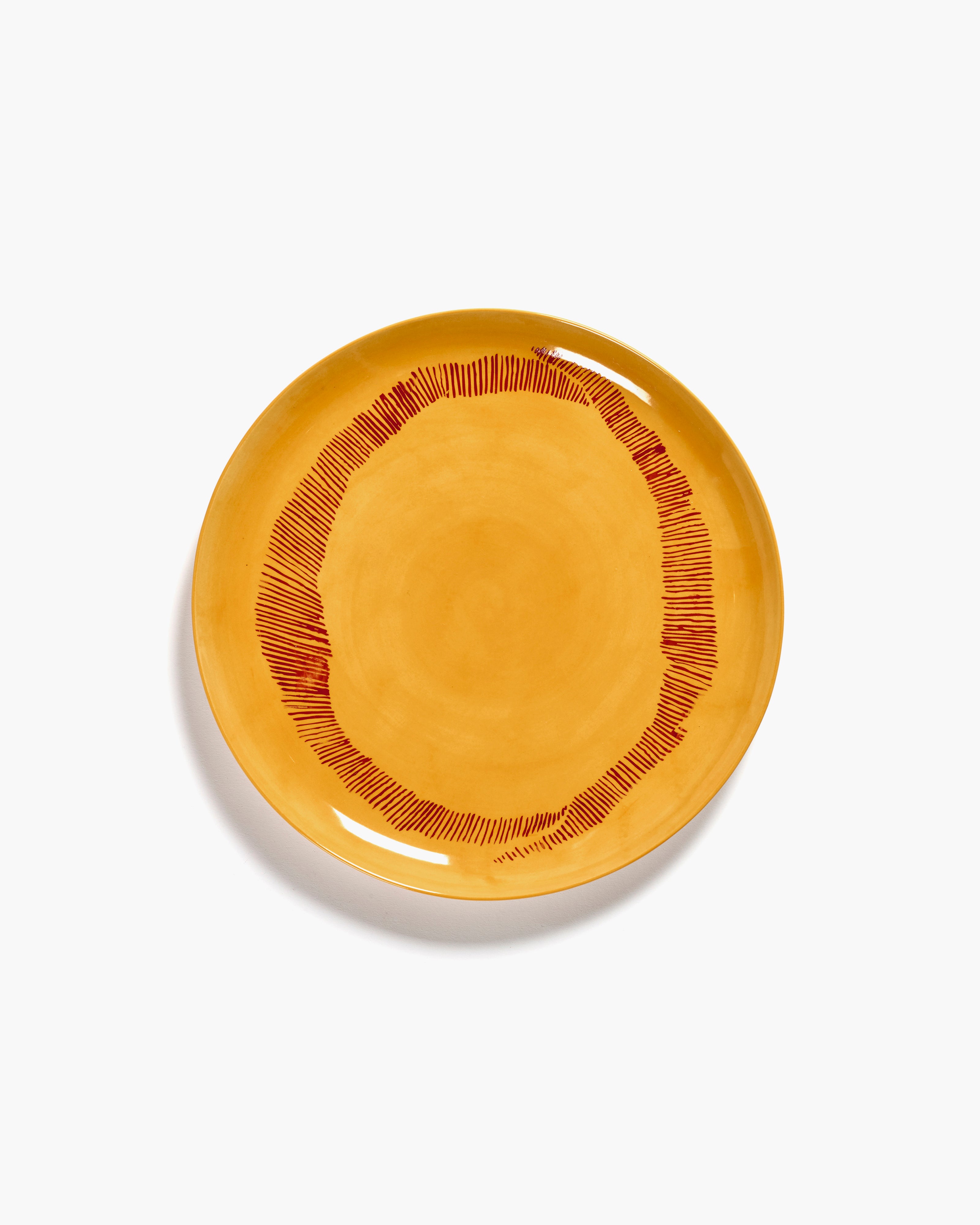 Dinner plate yellow red stripes Feast – SERAX