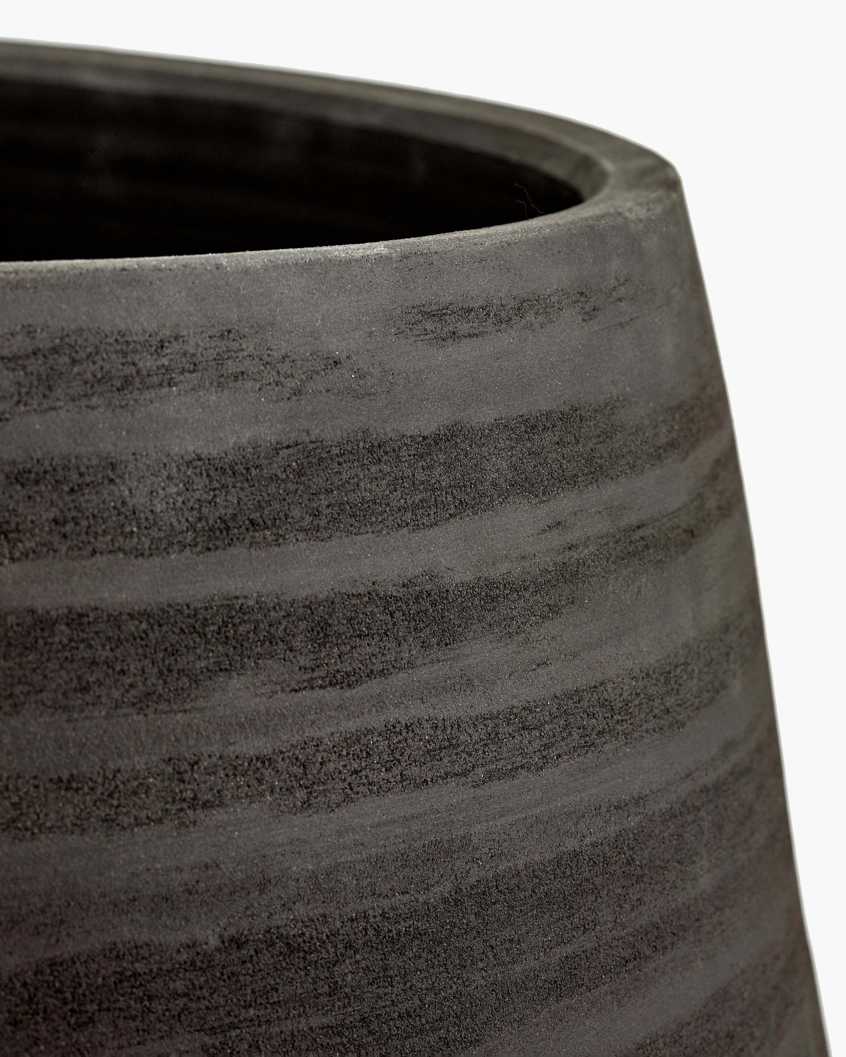 Plant pot L black Construct – SERAX
