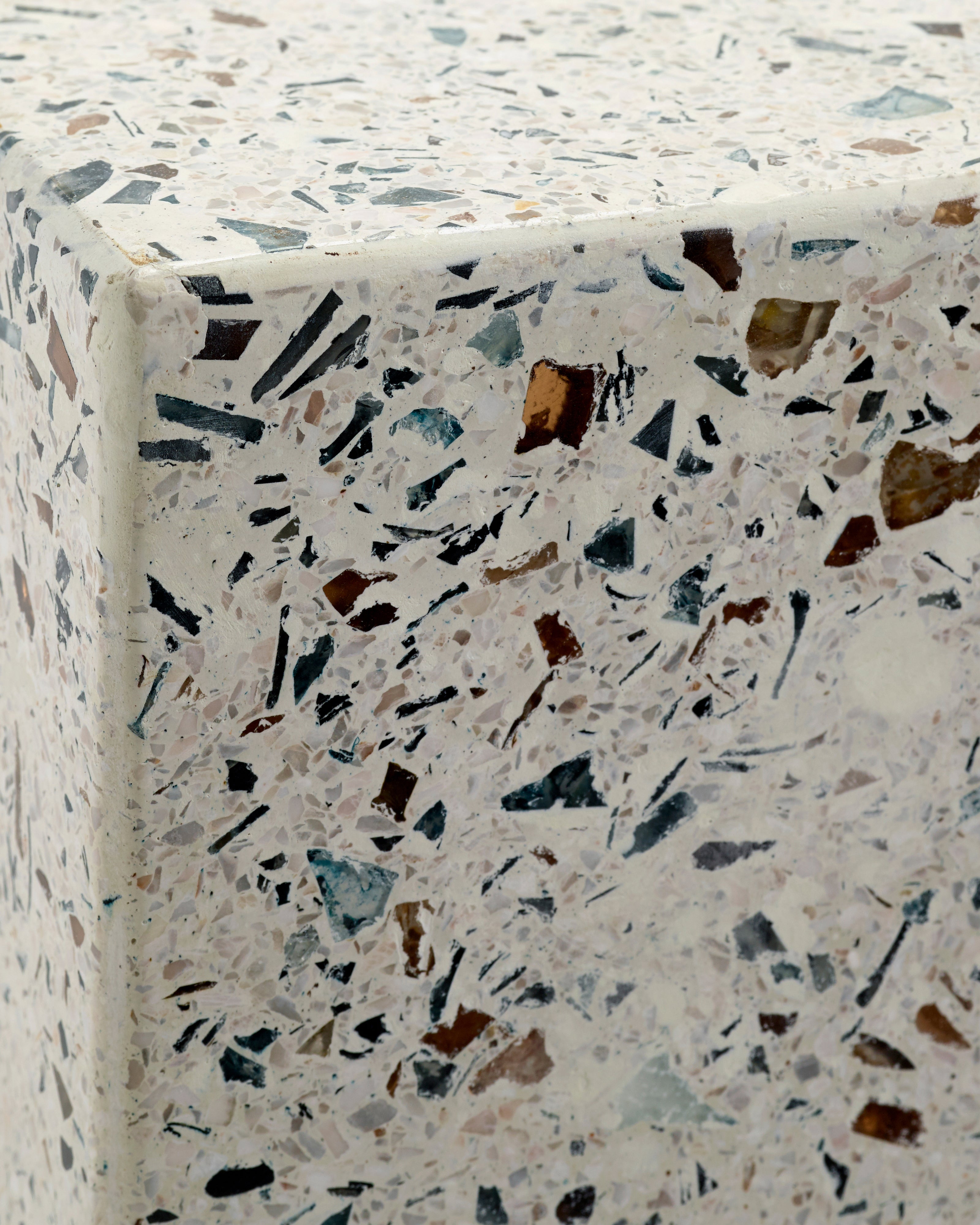 Terazzo side table S Pawn – SERAX