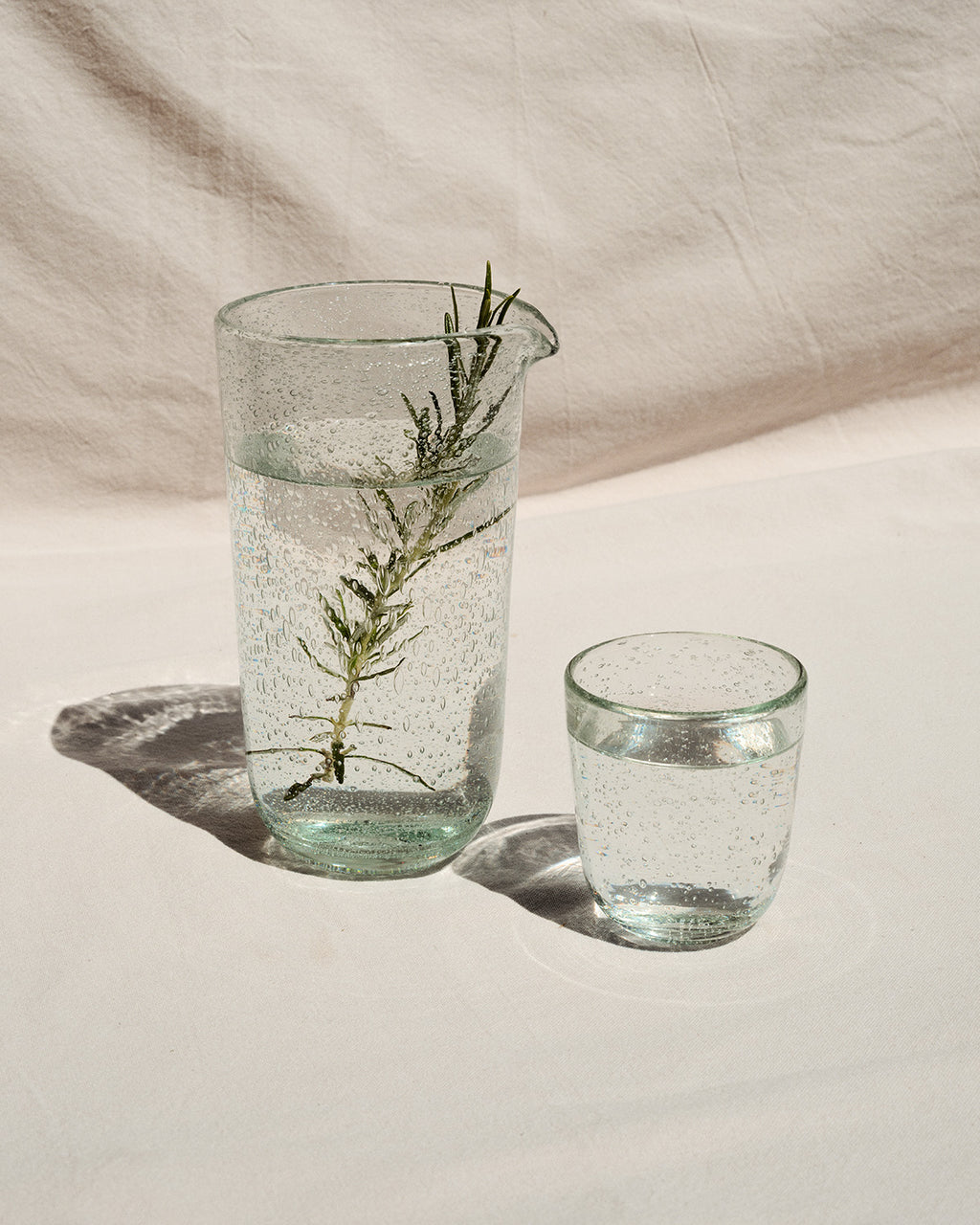 Caraffa trasparente con bolle Pure