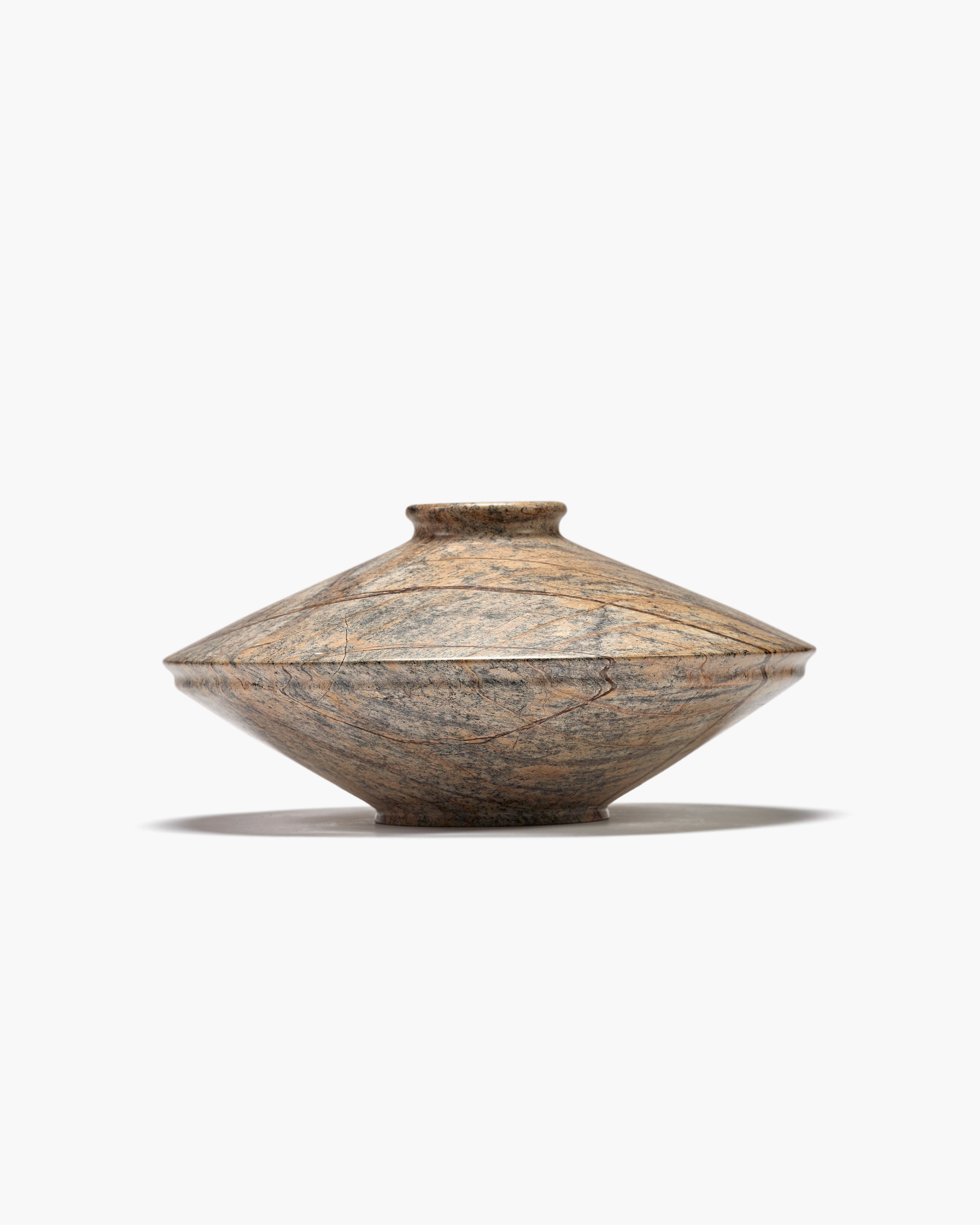 Vase °1 brown Dune – SERAX