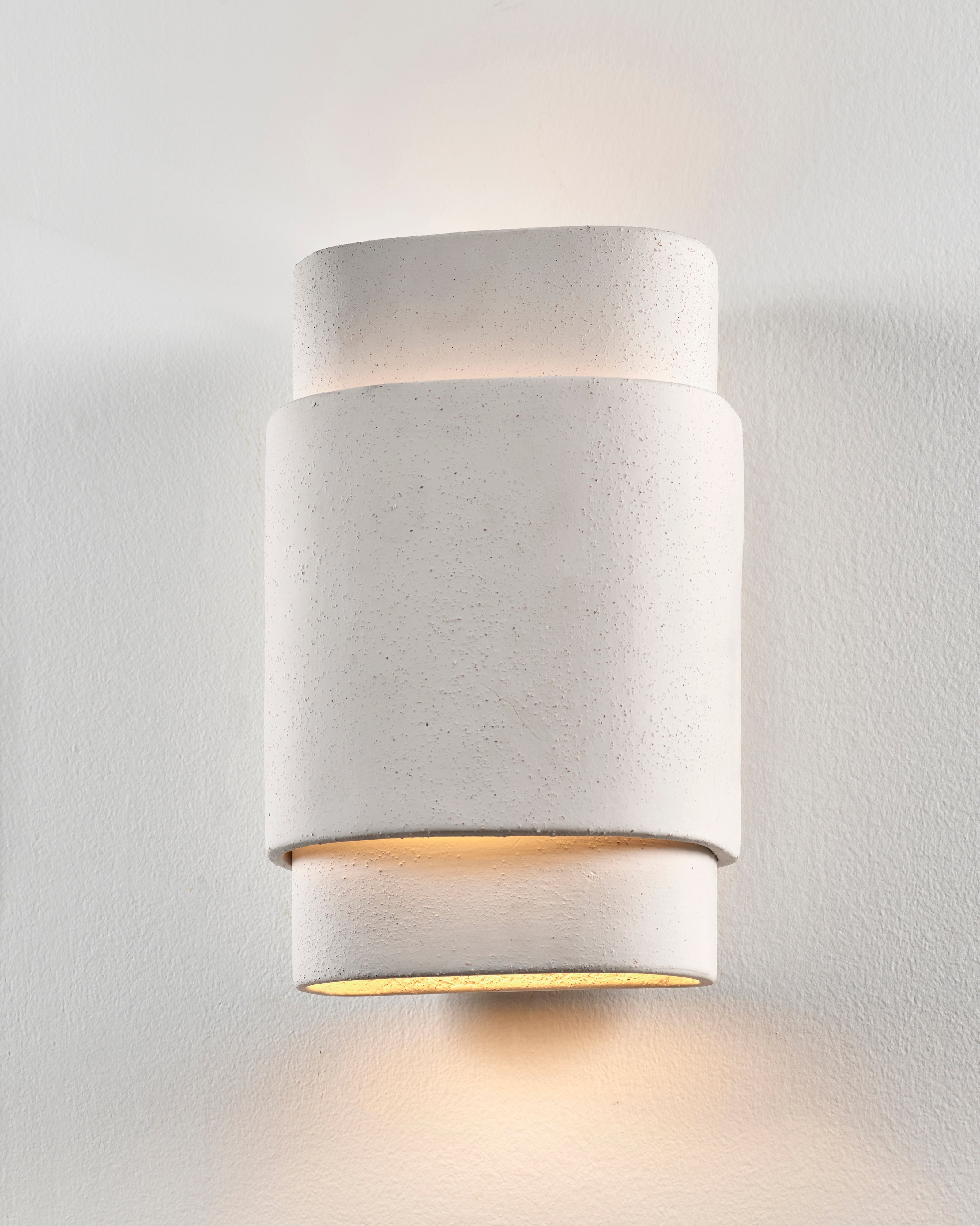 lampara pared pierre beige terres de reves serax detalle | Mardecava