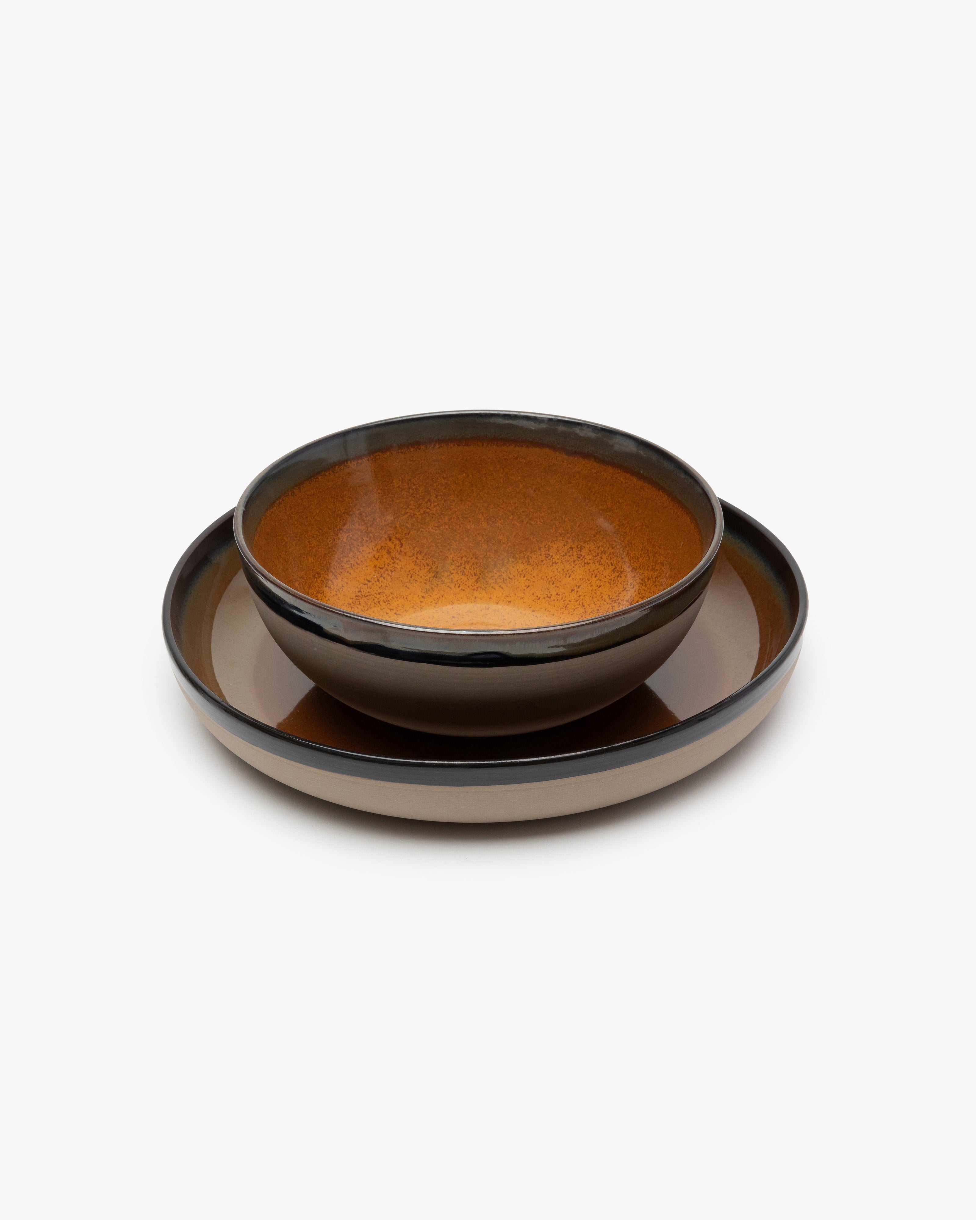 Serving plate rusty brown Surface – SERAX