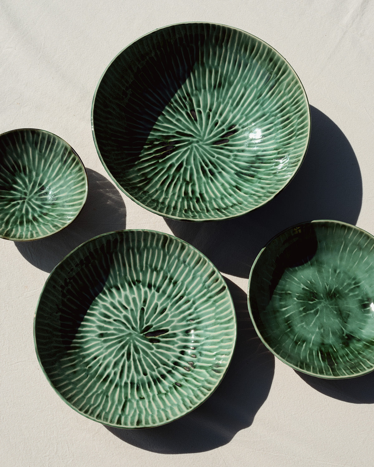 Serving plate S green Verde Lanza – SERAX
