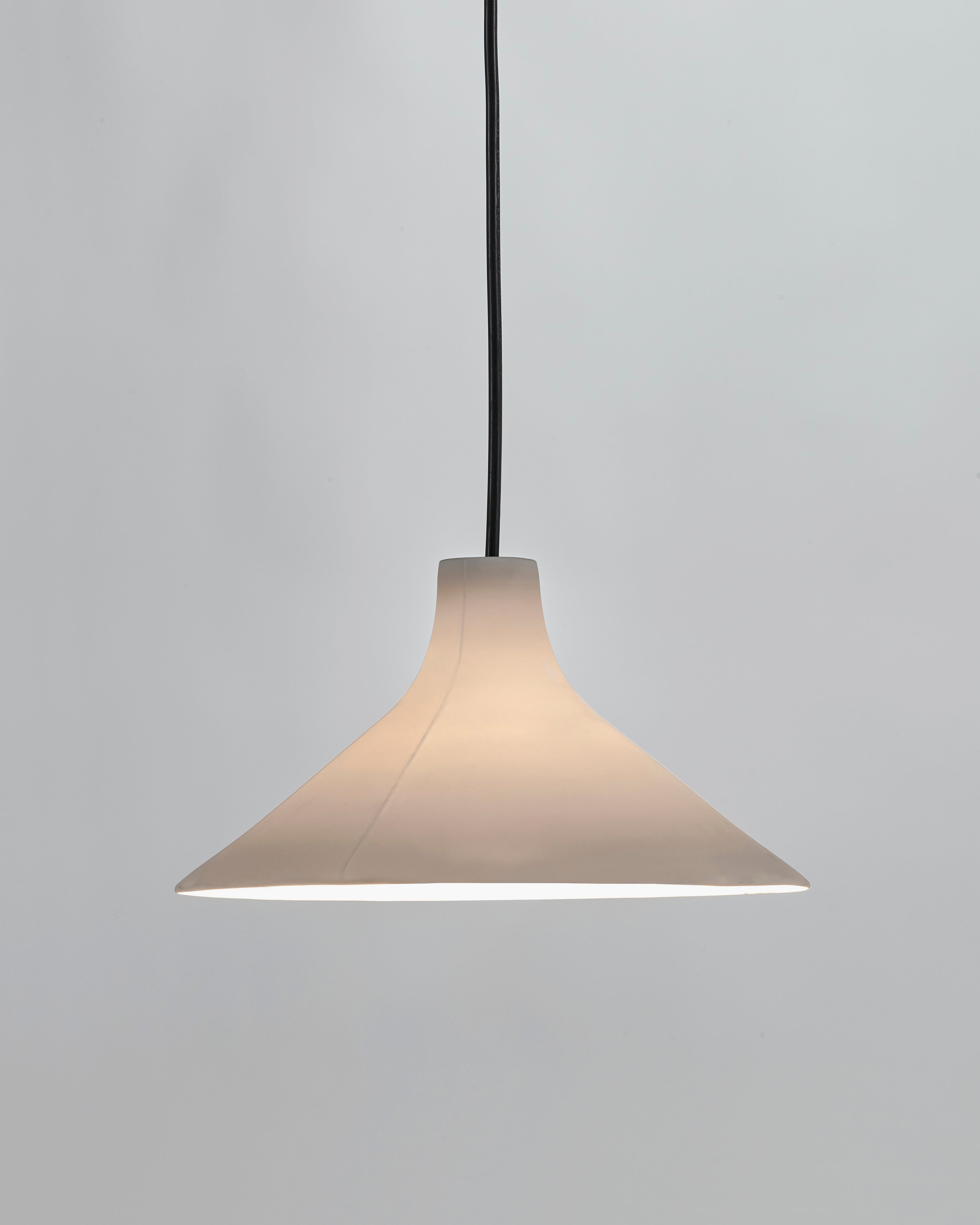 Pendant lamp M white Seam – SERAX