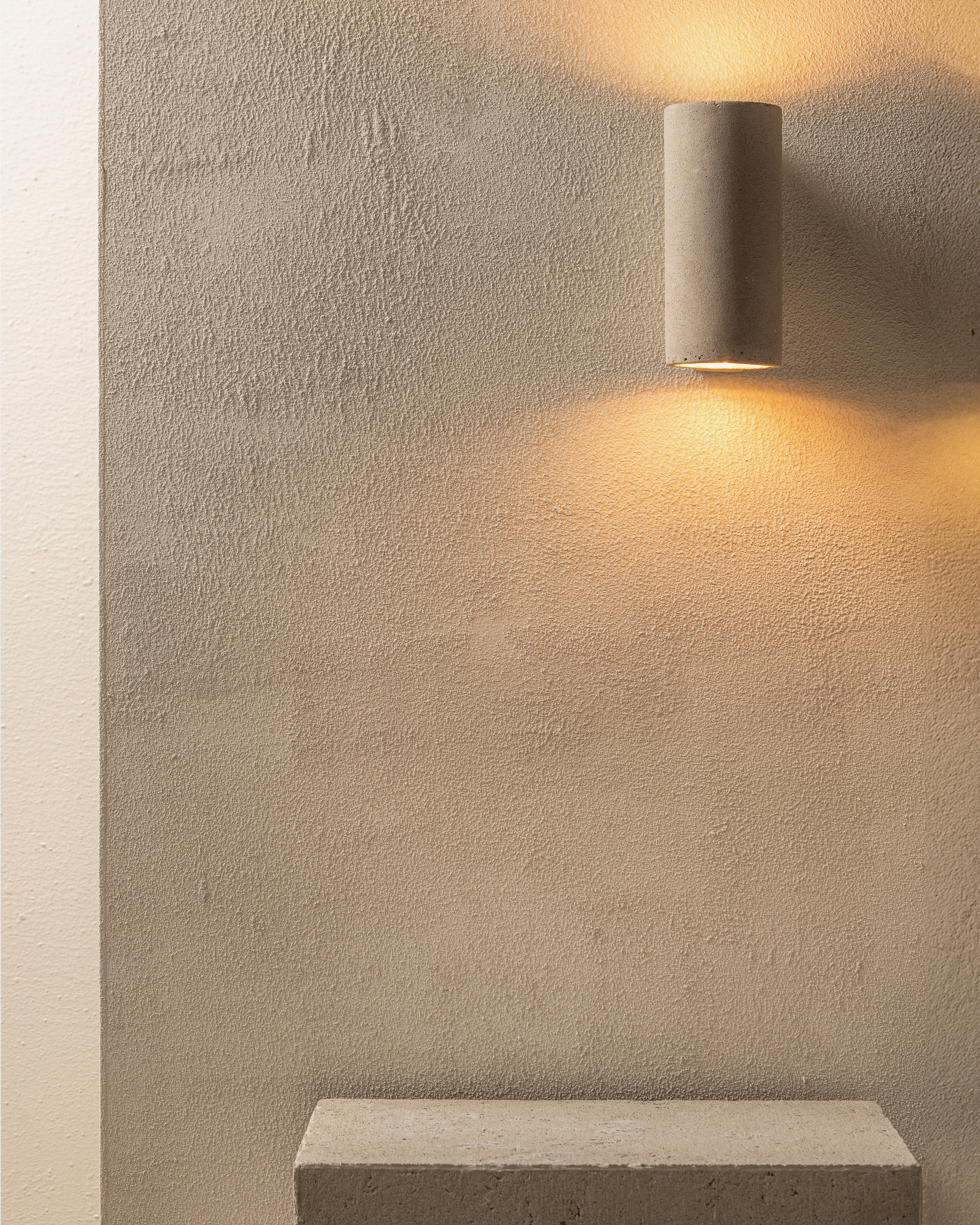 Wall lamp °3 concrete Primary Shape