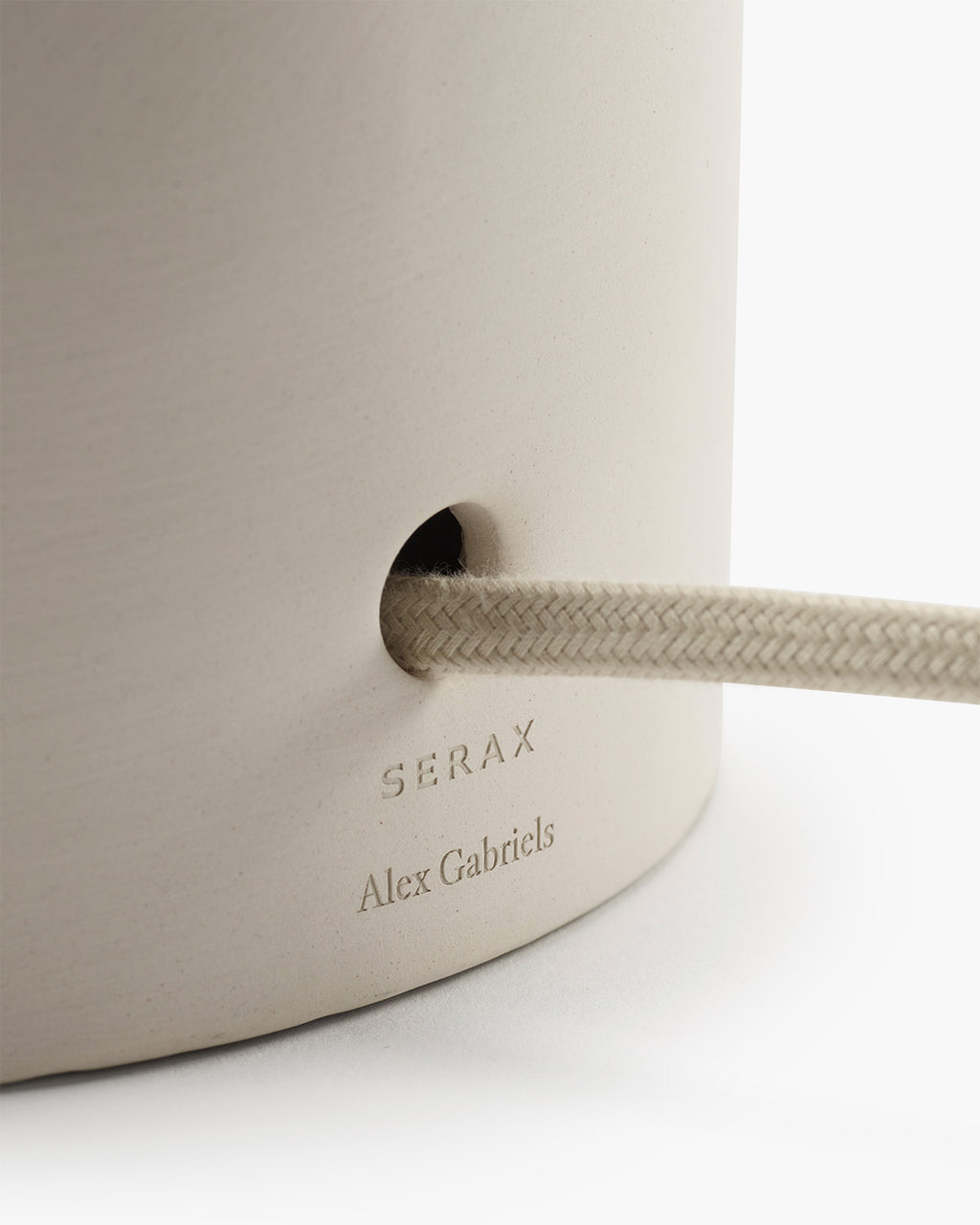 B7324210-100 Serax Alex Gabriels