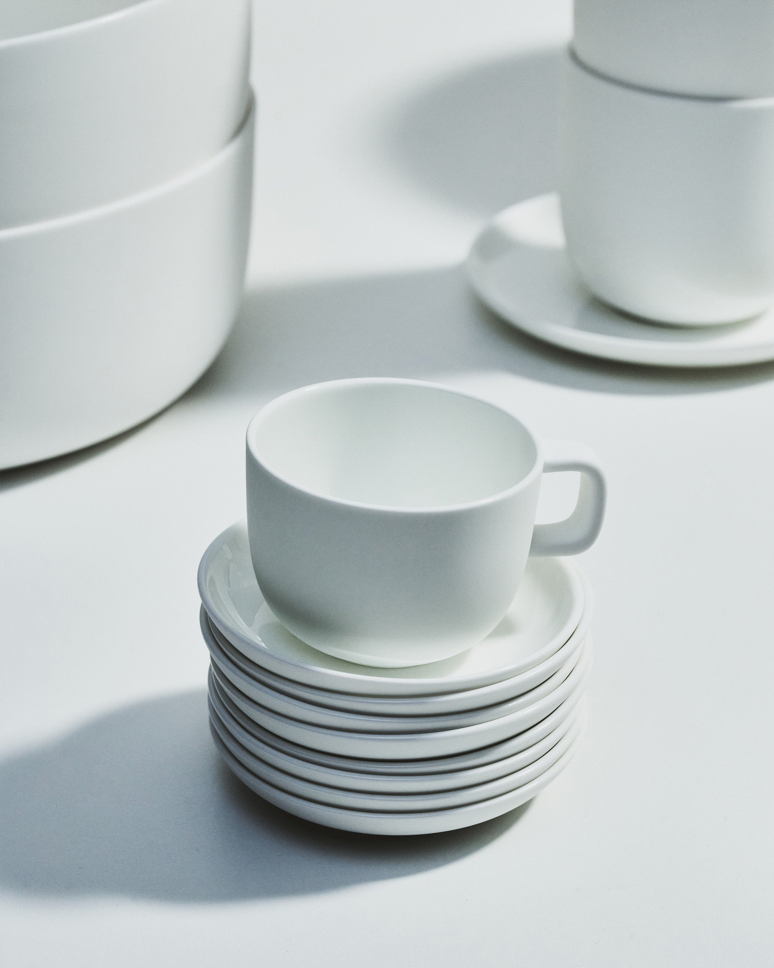Plate low mini white Base – SERAX