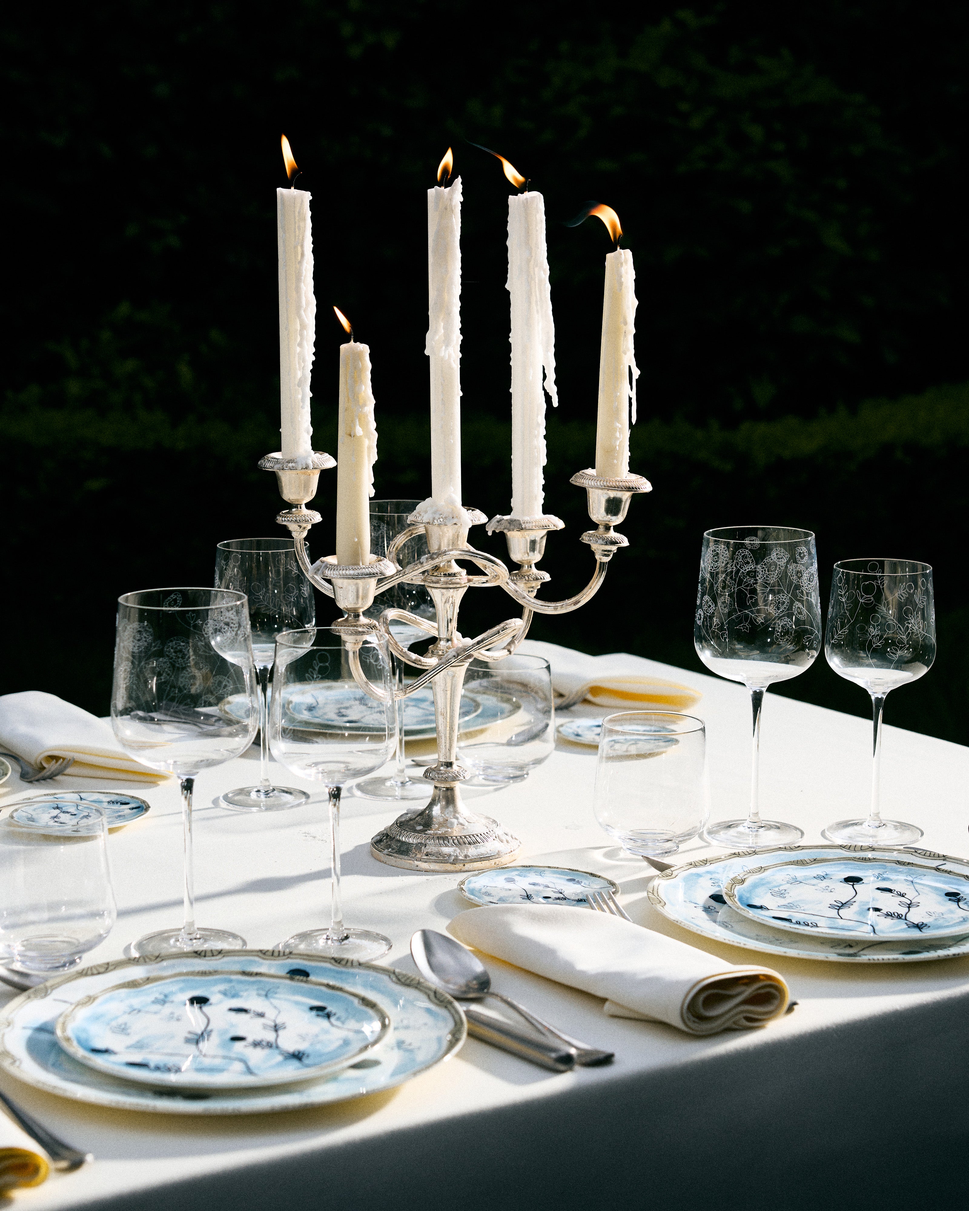 Dinner plate Mirtillo tea Midnight Flowers – SERAX