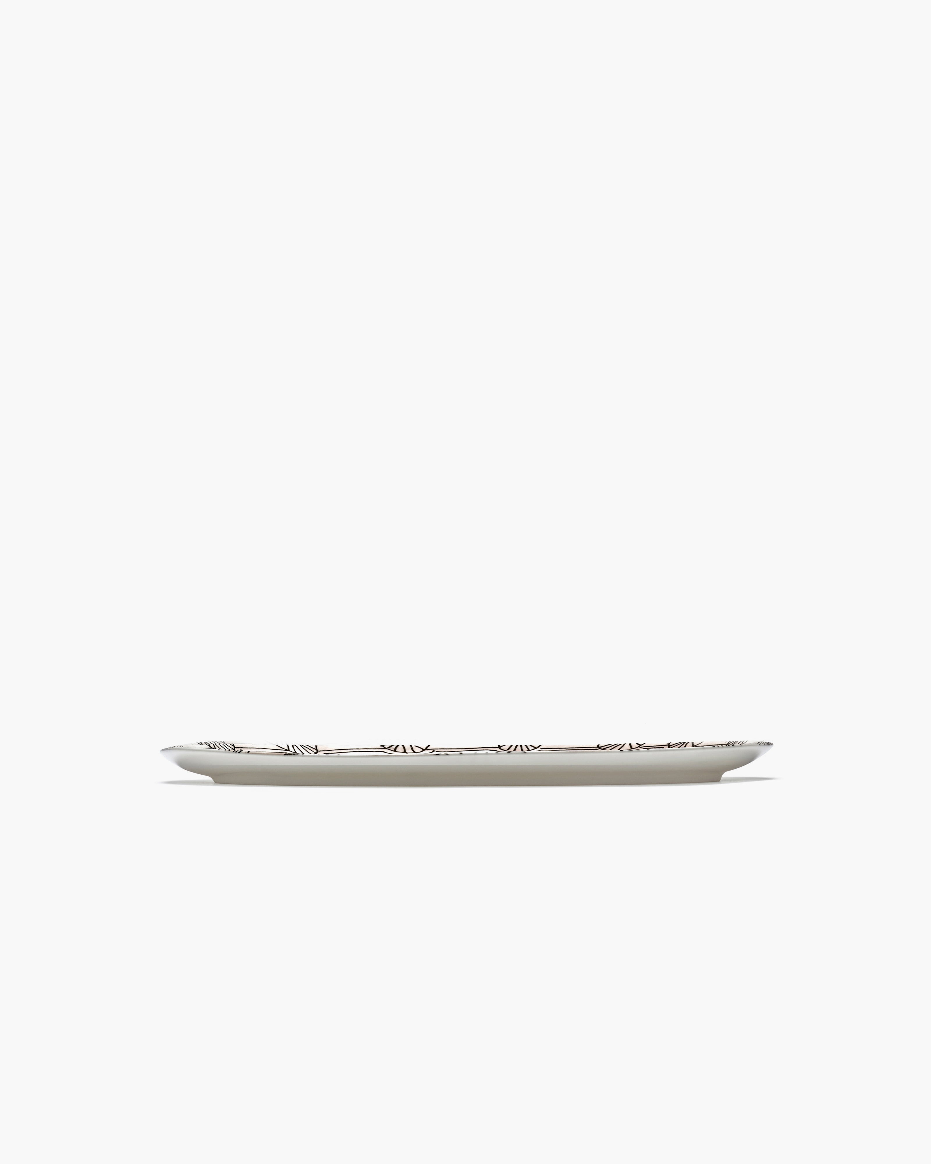 Oval plate °2 S Mirtillo nude Midnight Flowers – SERAX